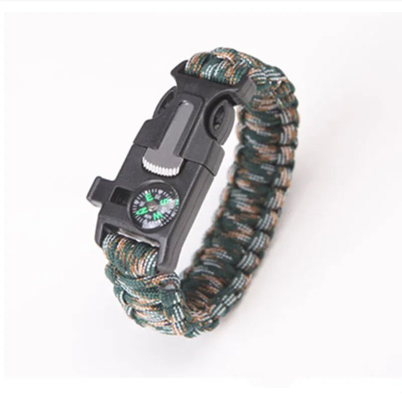 15-in-1 Survival Paracord Bracelet